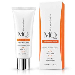 ​كريم واقي الشمس الشفاف لمكافحة التصبغات والبقع الداكنة سان سكرين كريم SPF 50 بيو-تاش (Sunscreen Cream SPF 50 Bio-Taches / Crème Solaire Bio-Taches) بحماية يومية عالية ولمسة غير مرئية (55 مل) من إم كيو (MQ - Miraculous Quality)